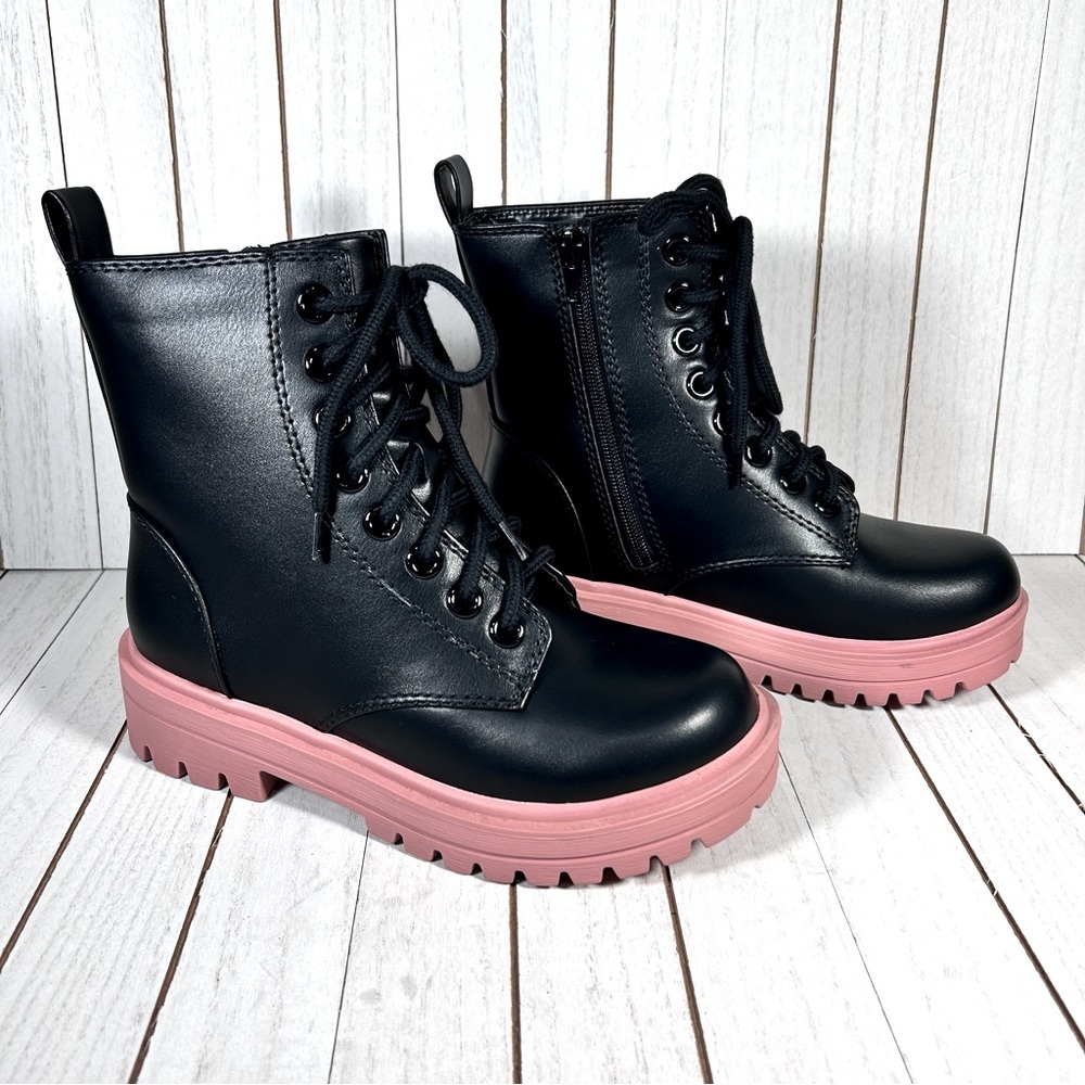 WOMENS COMBAT BOOTS (FIRM-S)